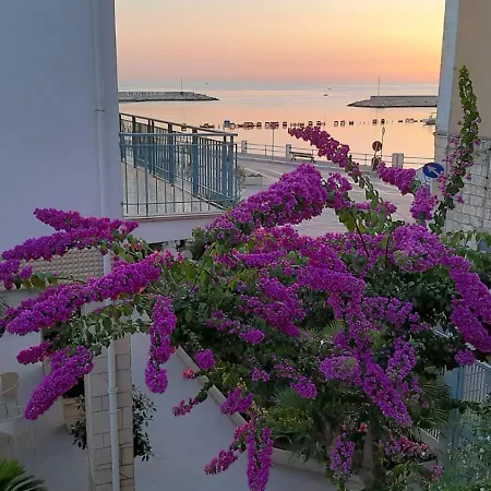 Eden House Bari