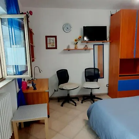 Eden House Bari