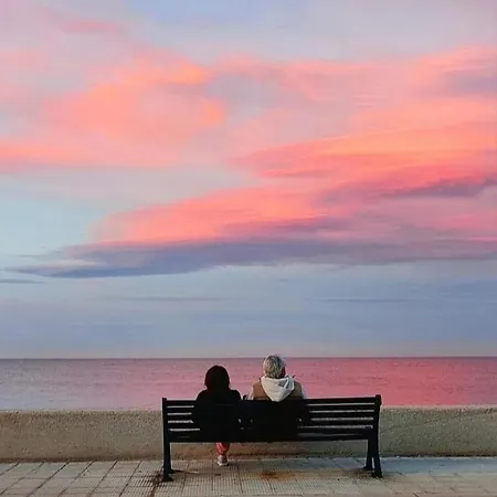 Eden House * バーリ