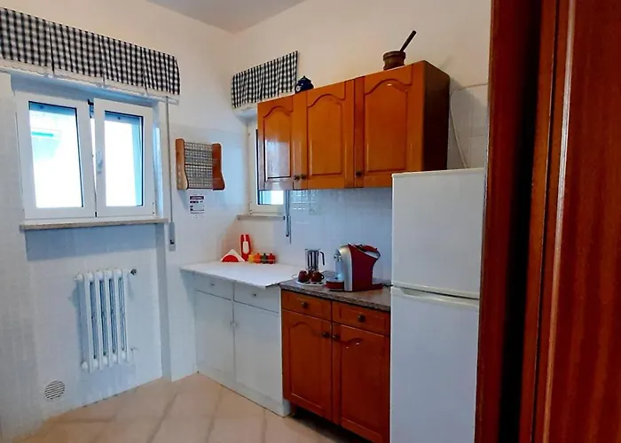 Eden House * Bari