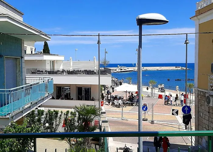 Eden House 아파트 *